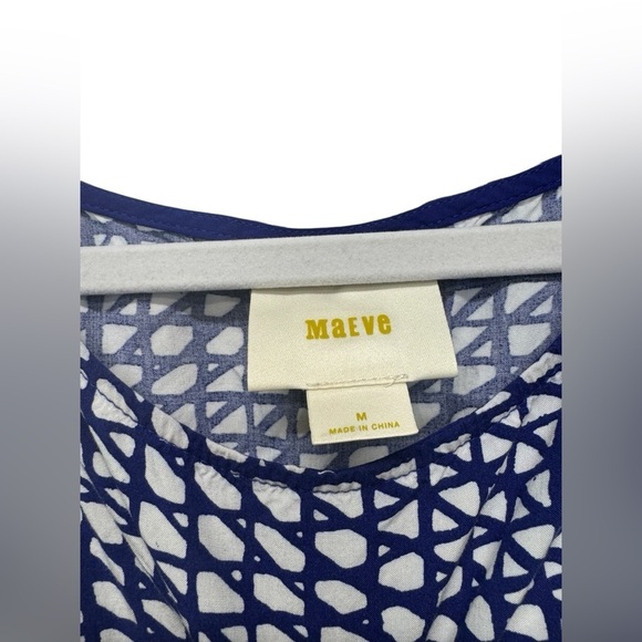 Anthropologie Maeve Gemma Blue
Geometric Print
Dolman Sleeve Dress - Picture 6 of 7